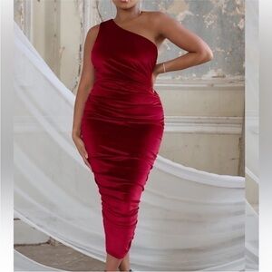 Tahari ASL Single Strap Ruched Crushed Velvet Midi Dress